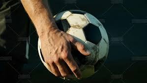 NBA：东契奇砍下三双助独行侠取胜